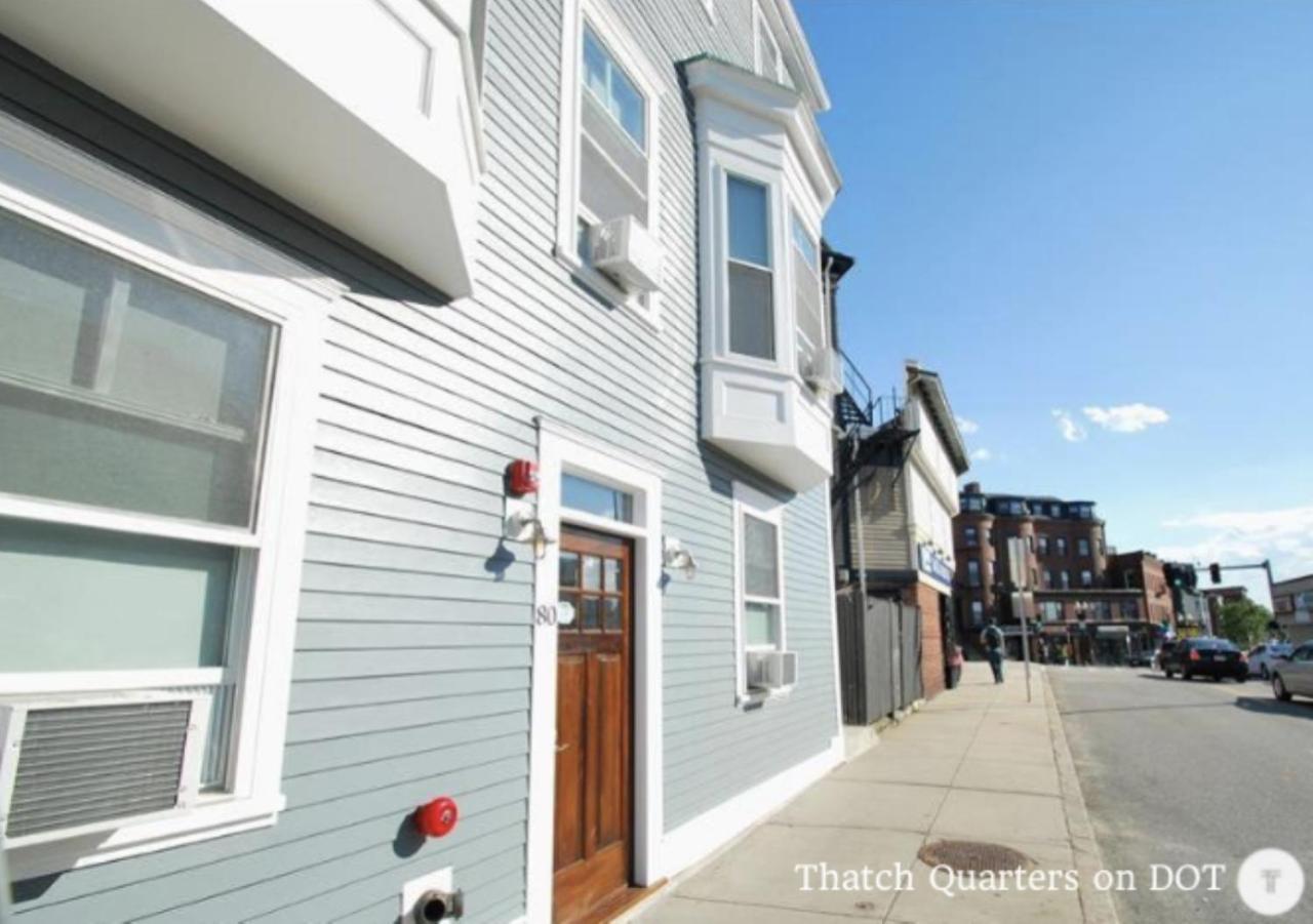 Quarters On Dot By Thatch Boston Extérieur photo