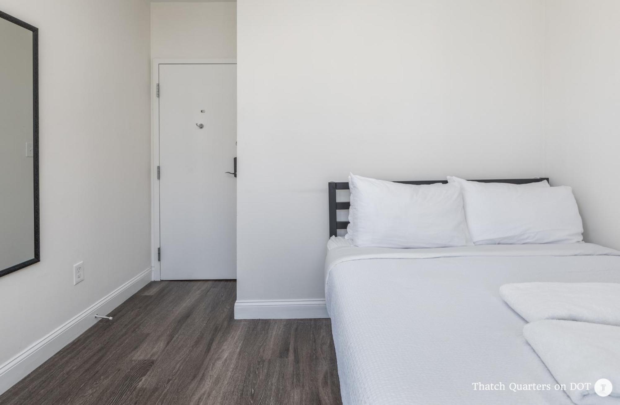 Quarters On Dot By Thatch Boston Extérieur photo