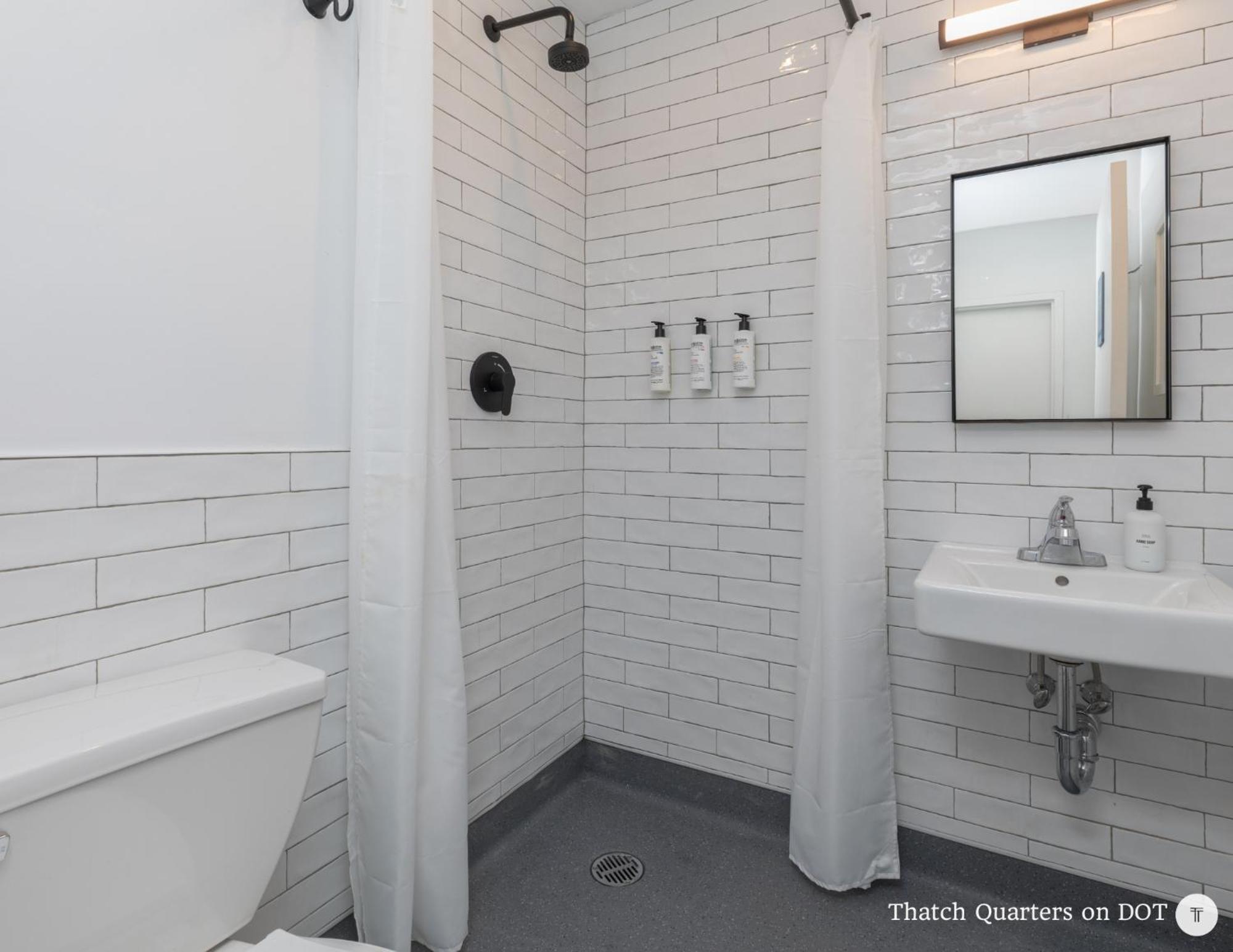 Quarters On Dot By Thatch Boston Extérieur photo